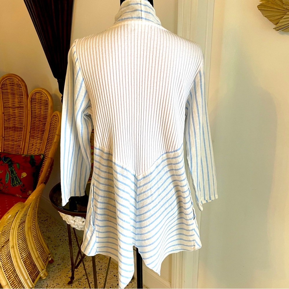 Fenini Linen Cotton Lightweight White with Blue Stripe Swing Jacket! Like new